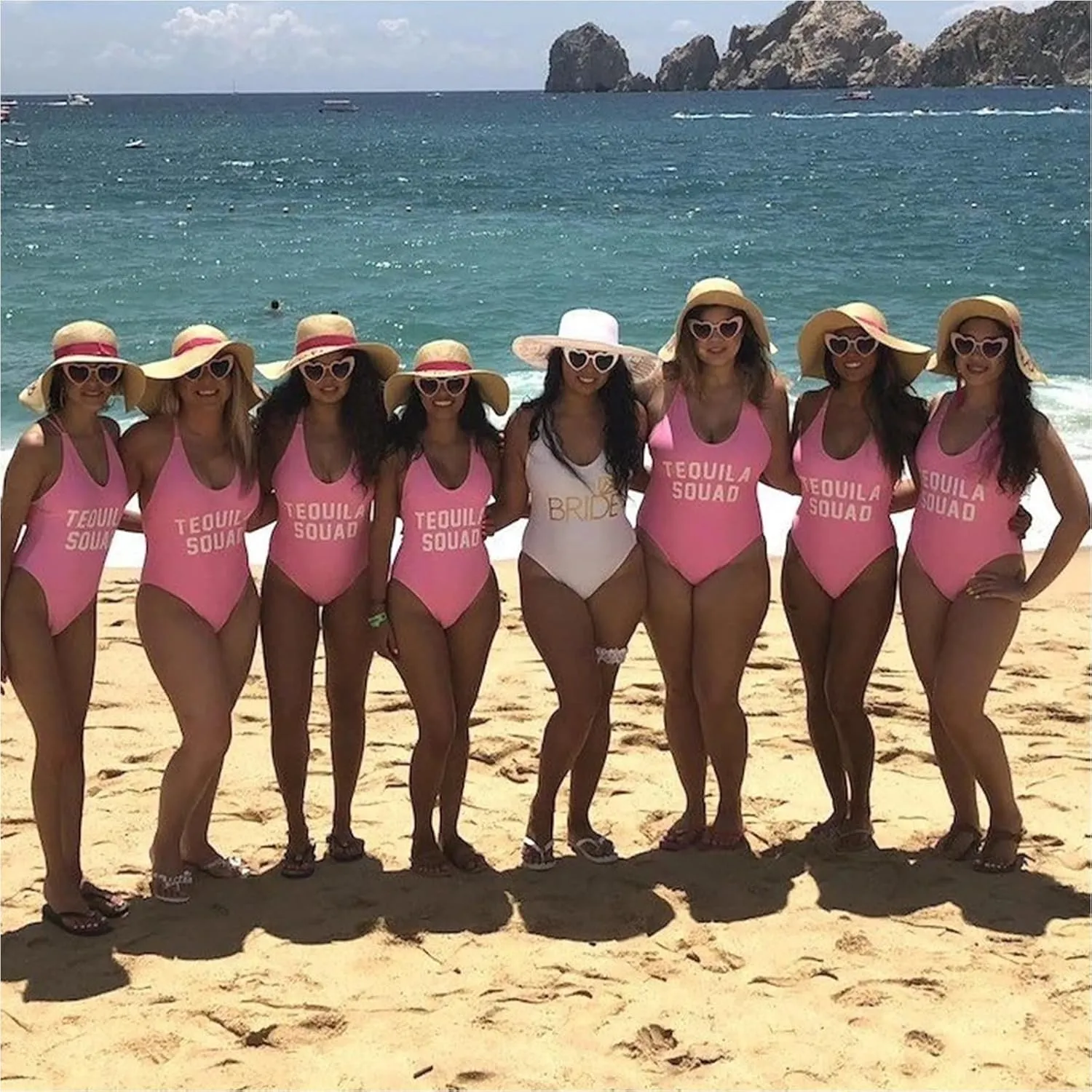 Bachelorette Party Favors Heart Sunglasses Bridesmaid Proposal Gifts Bride Tribe Shades Set