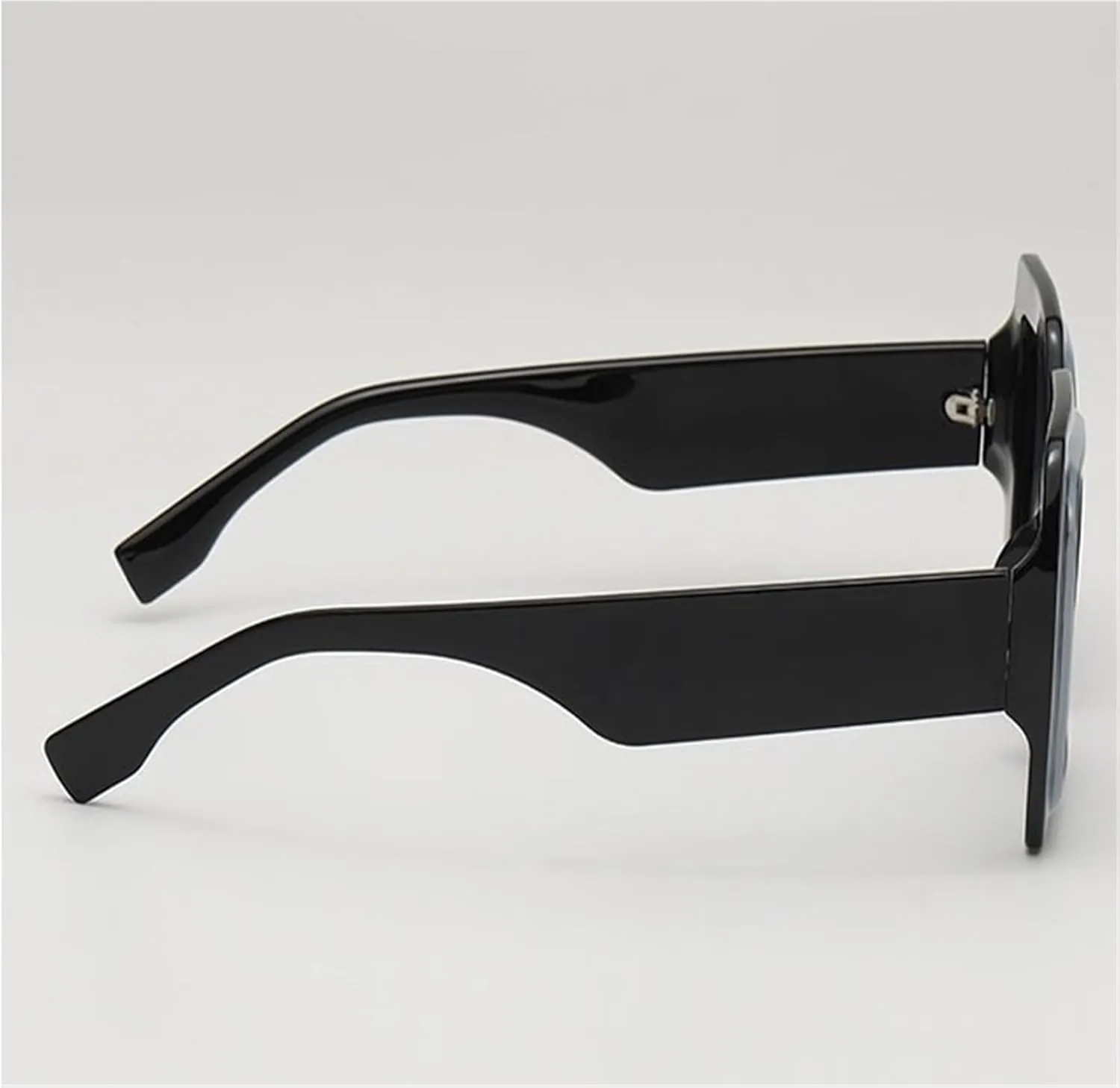Fashion Personality Square Large Frame Men And Women Vacation Street Shooting Polarized Sunglasses