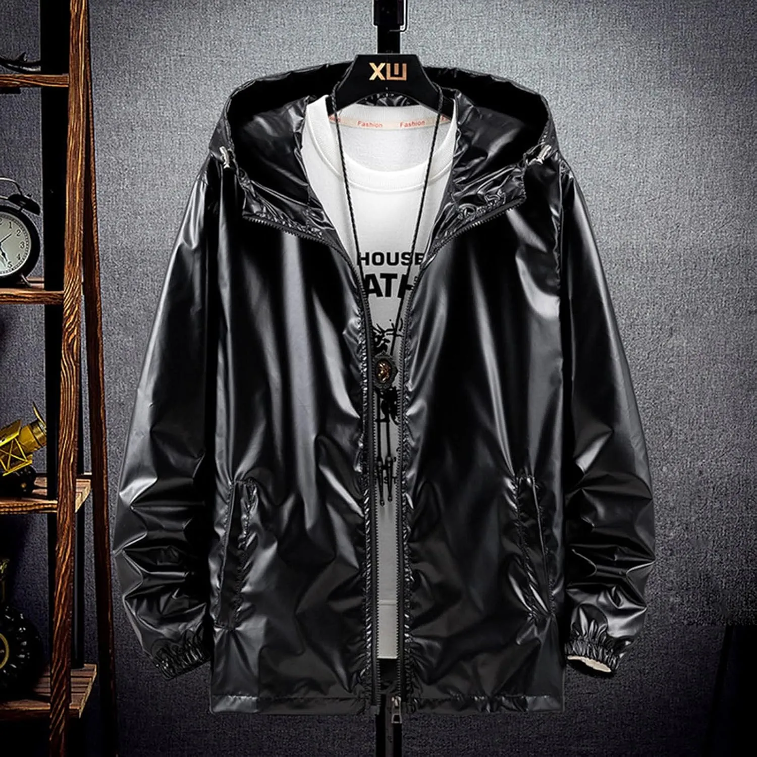 Mens Lightweight Windbreaker Waterproof Rain Jacket Hooded Windbreaker Camo Jacket with Zipper Pockets