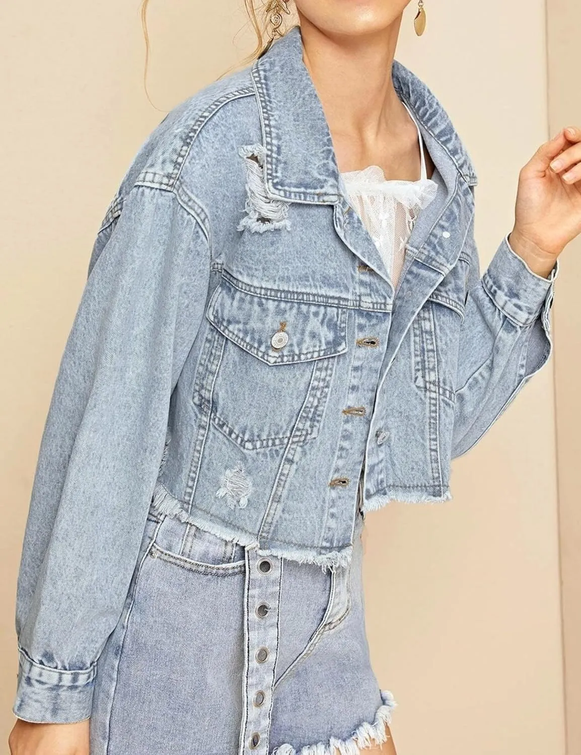 Mingzhu Denim Jackets for Women Cropped Frayed Ripped Denim Jackets Casual Button Down Washed Jean Jacket