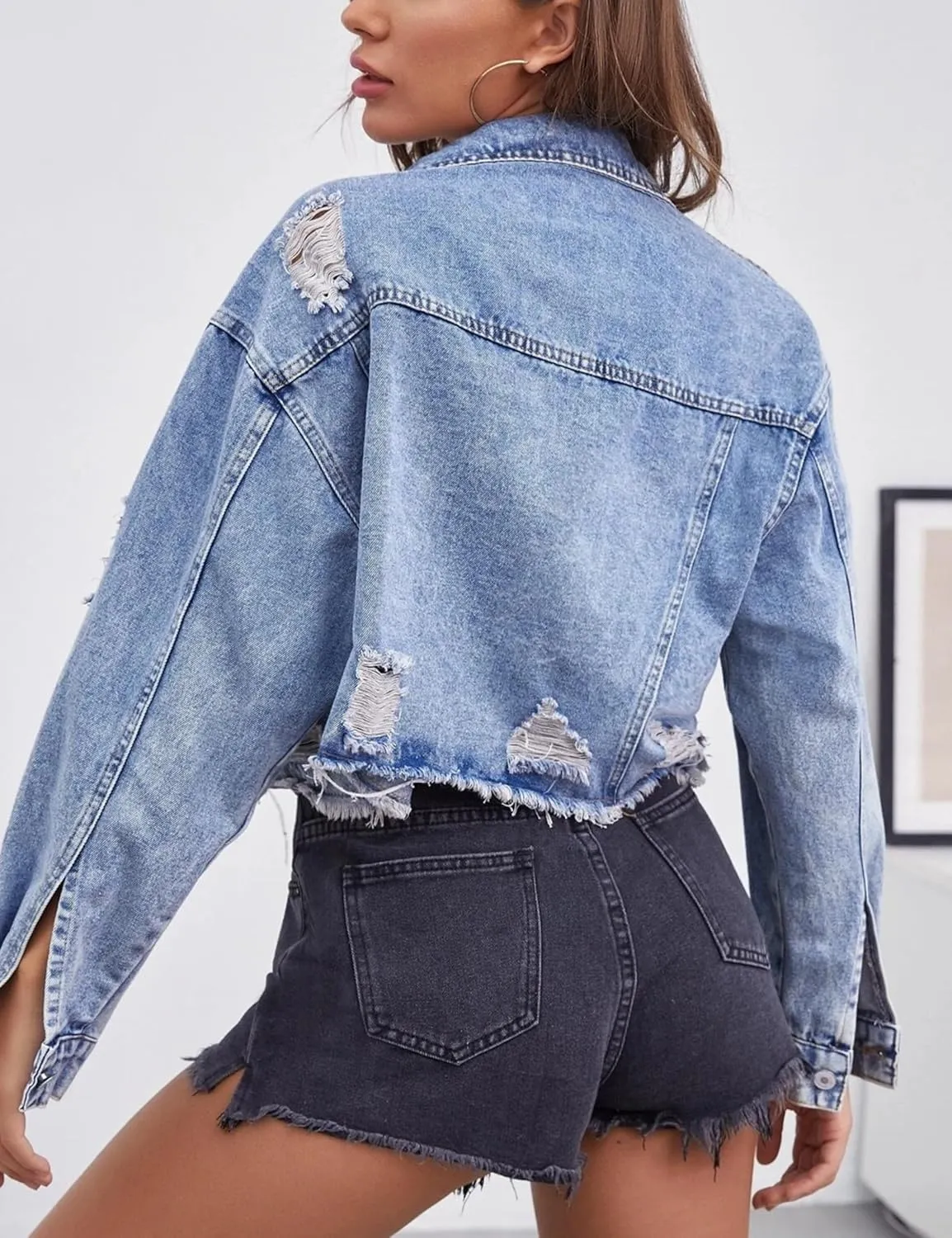 Mingzhu Denim Jackets for Women Cropped Frayed Ripped Denim Jackets Casual Button Down Washed Jean Jacket
