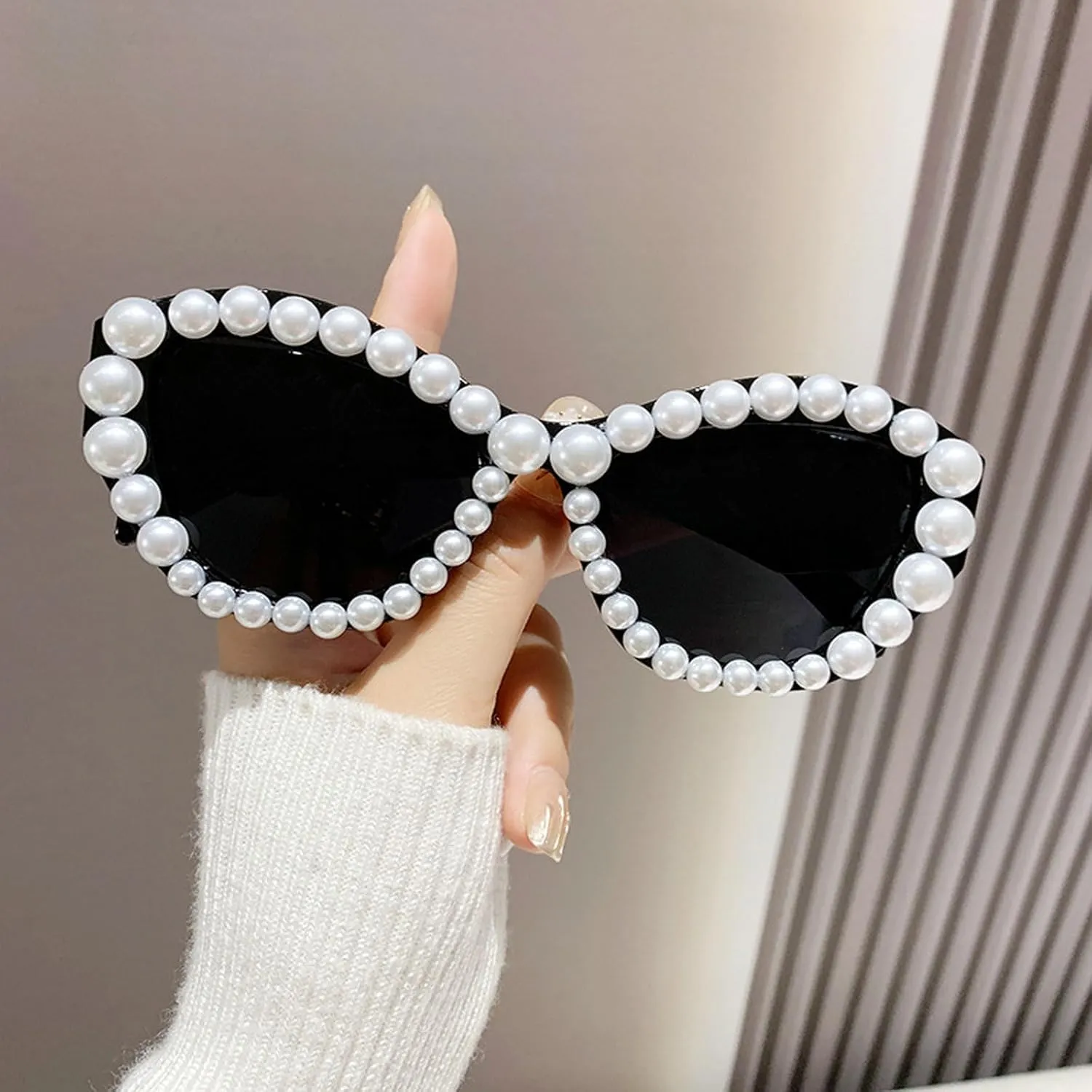 Pearl Cat Eye Sunglasses Women 2024 Luxury Vintage Pearls Sun Glasses For Ladies Elegant Party Eyewear Shades UV400 N45
