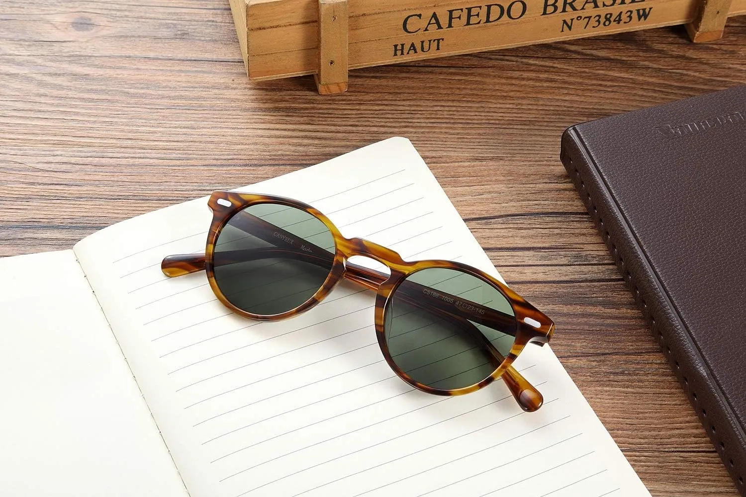 Vintage Round Polarized Sunglasses for Women and Men, 100% UV Protection