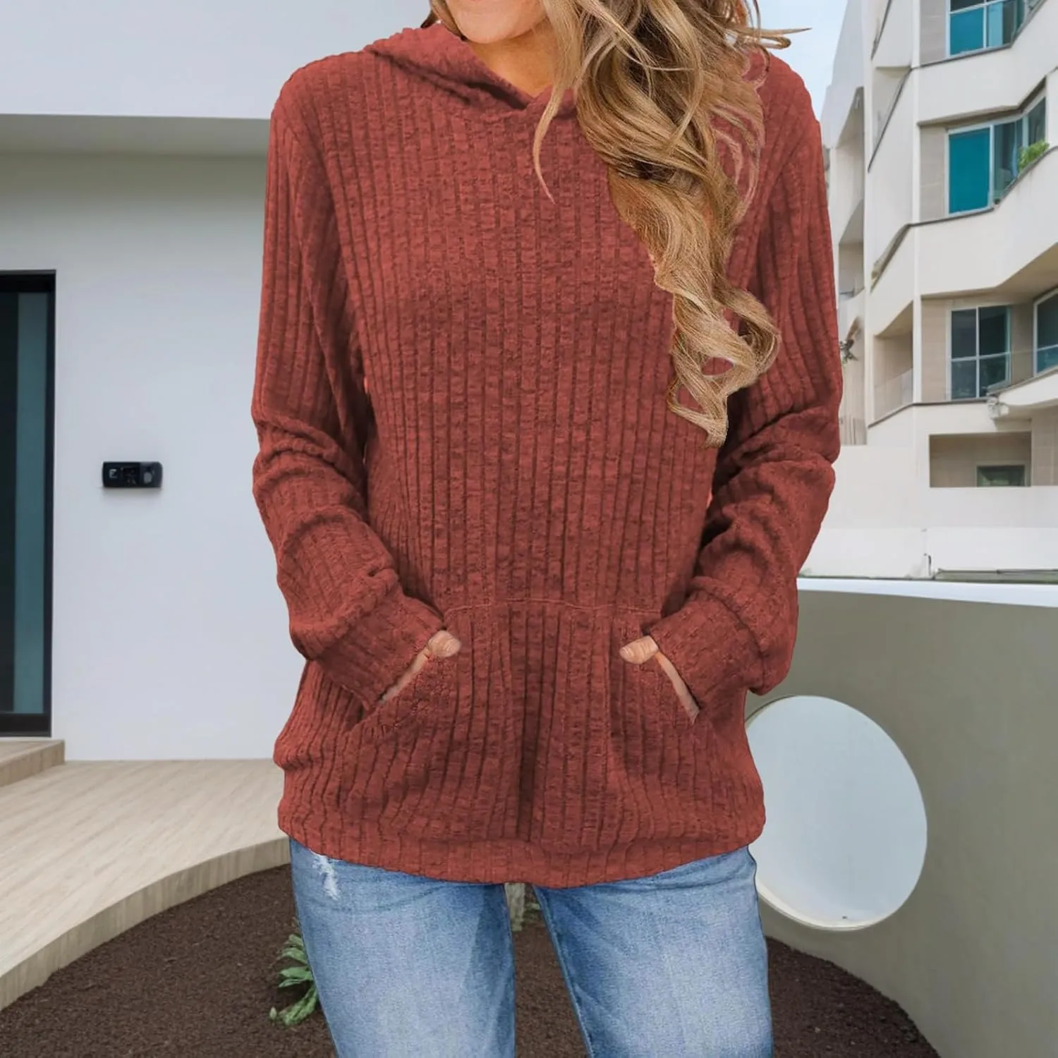 Womens Long Sleeve Hoodie Shirts Kangaroo Pocket Sweatshirts Fashion Hoodies Fall Pullover Sweatshirts for Women